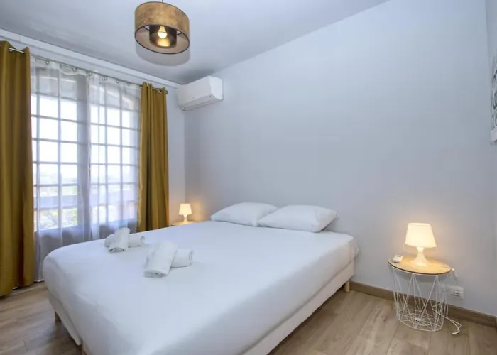 La De - Piscine Chauffee, 5 *