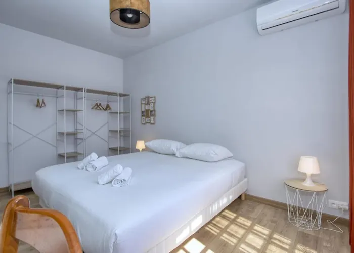 La De - Piscine Chauffee, 5 Villa La Ciotat