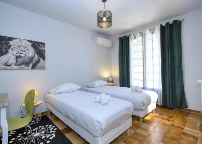 La De - Piscine Chauffee, 5 *
