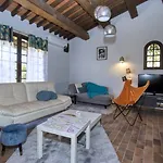 La De - Piscine Chauffee, 5 La Ciotat